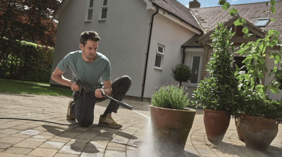 Hogedrukreinigers | Elektrisch Tuingereedschap | Karwei Hoogvliet - scherm­afbeelding_2026-03-27_om_13